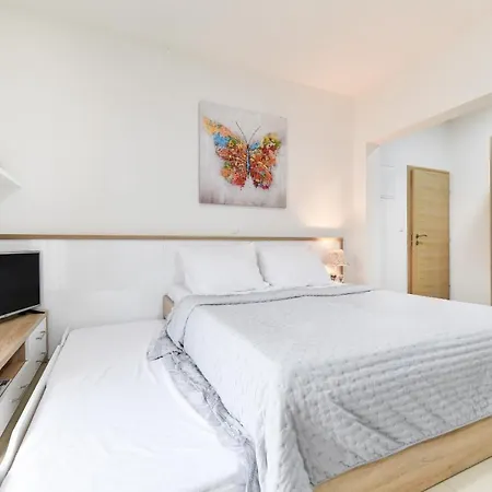 Apartamento Diora Seline