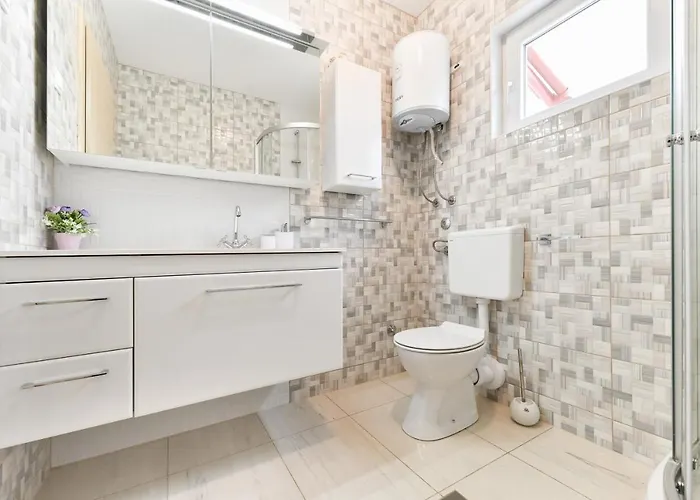 Diora Apartment Seline