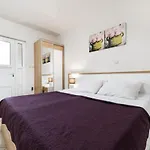 Apartman Diora *