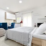 Diora Apartman
