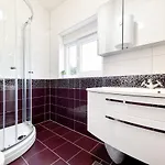 Diora Apartman *