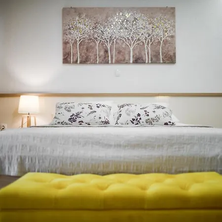 Diora Apartment *